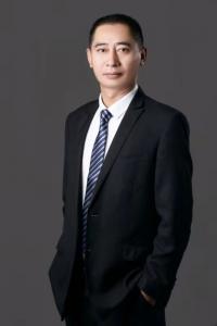 曾洪俊  律师